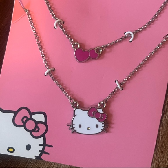 (women’s) 🏷️🆕🎉 hello kitty sanrio necklace set - Picture 6 of 12
